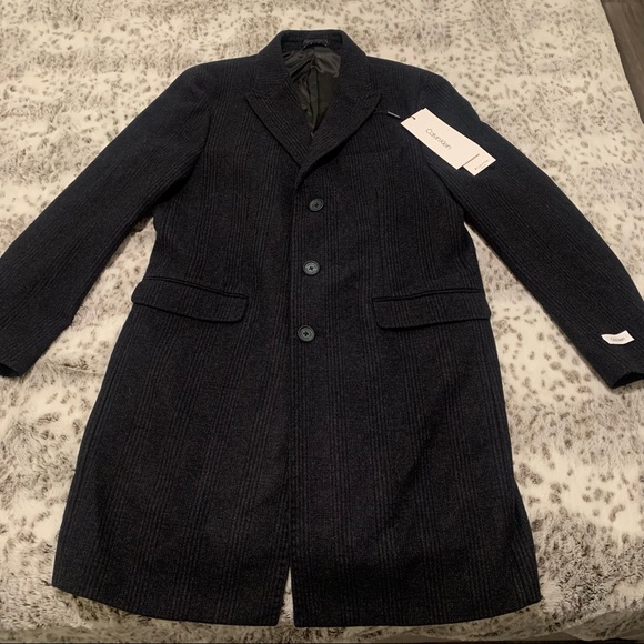 Calvin Klein Men's Malibu Slim-Fit Charcoal Plaid Overcoat - Picture 2 of 13